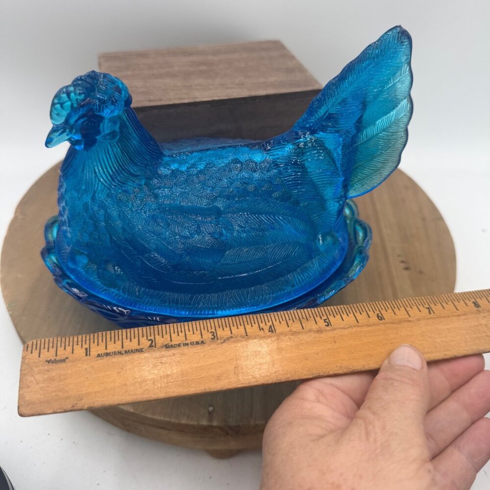 RARE COLOR Vintage LE Smith Horizon Blue Glass Hen On A Nest 6" Blue teal aqua M - Picture 10 of 13